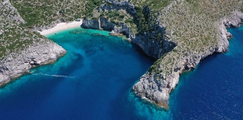 grama bay